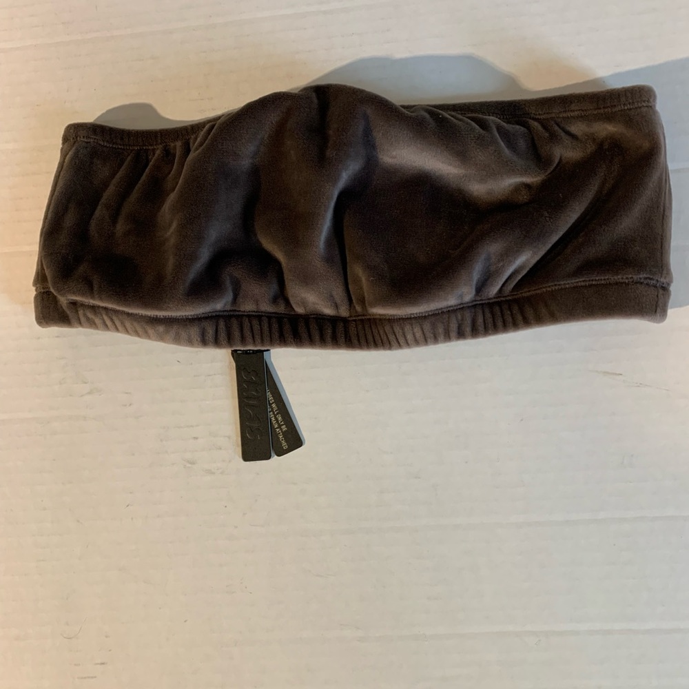 SKIMS velour Bandeau - Picture 3 of 9